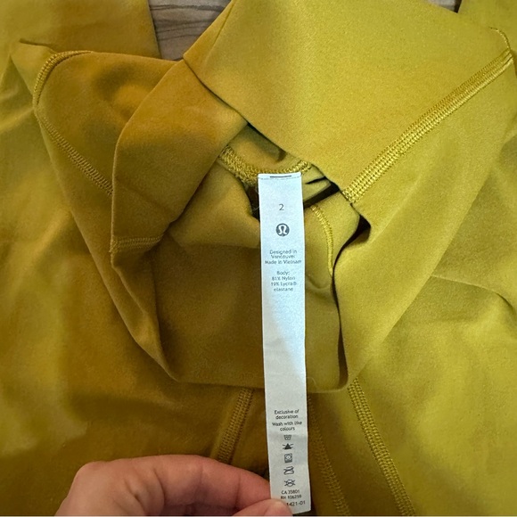 Lululemon leggings - Picture 2 of 3
